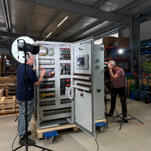 Kampagnenshooting in unserer Niederlassung NLN Design_ohne_Titel__37_.png